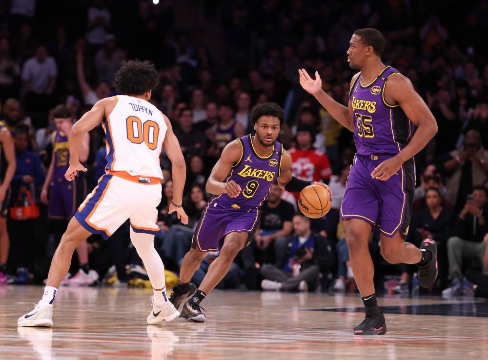 伊萨克在进 伊萨克在进