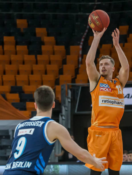 与对手的较 与对手的较