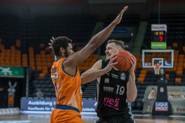 只颁金牌 只颁金牌